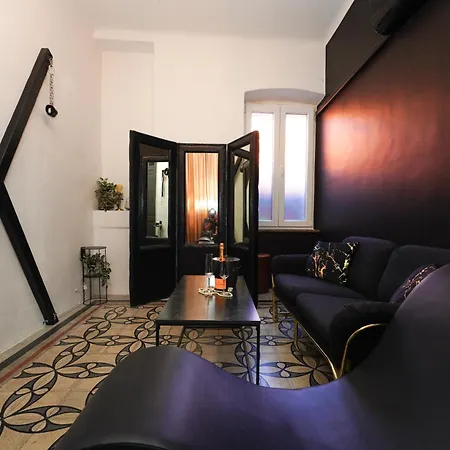 - For Couples To Enjoy & Bond Apartmán Zadar